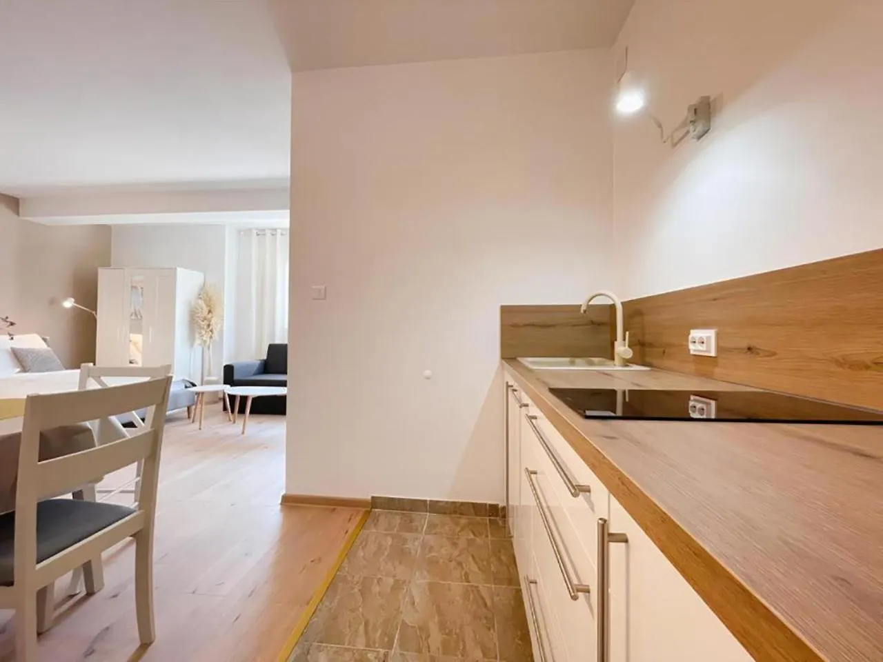 Apartment Caramel Comforts In Stinjan Only 800 Meters From The Beach Pula