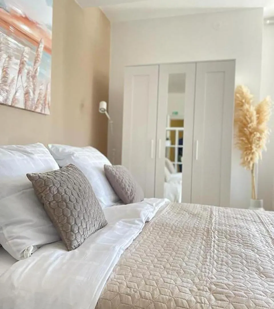 Apartment Caramel Comforts In Stinjan Only 800 Meters From The Beach Pula